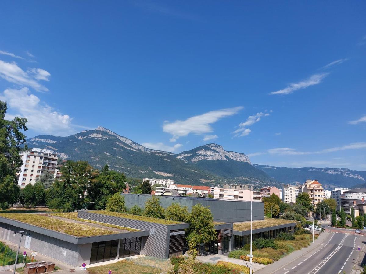 Studio Apartment Chambéry Exterior photo