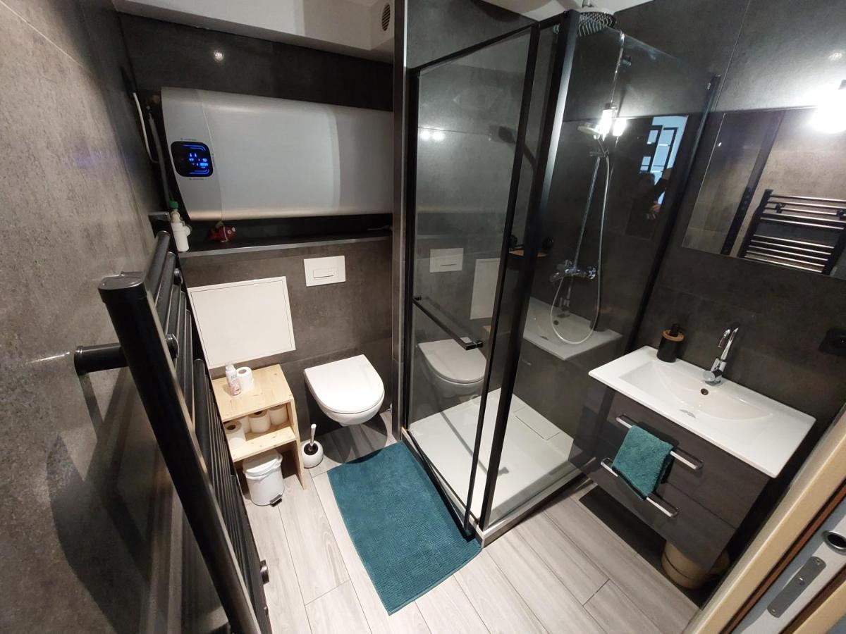 Studio Apartment Chambéry Exterior photo